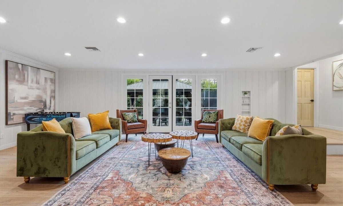 Valley Glen House | ৎ୭LA-LA Landৎ୭ Hot tub, Game room & More