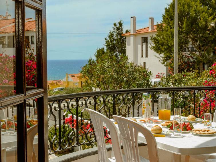 Ericeira Apartment | 110 m² Apartment ∙ 4 bedrooms ∙ 6 guests