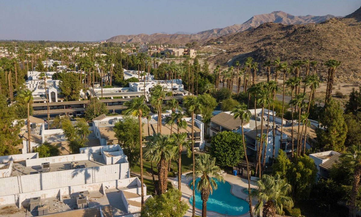 Palm Springs Condo | 1BR Palm Springs Retreat - Golf, Pool Access