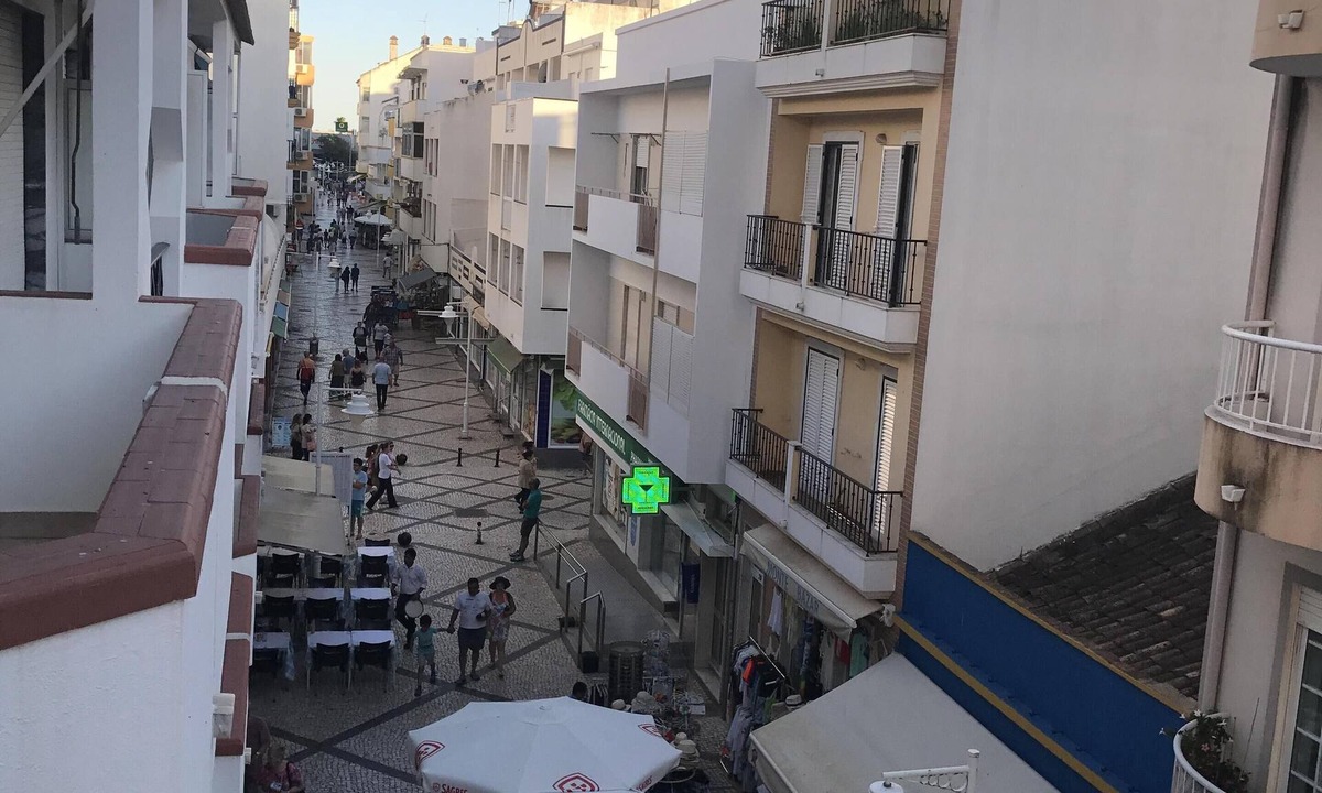 Vila Real Santo Antonio Apartment | 2 bedroom apartment - 6 pax - Avenida Principal
