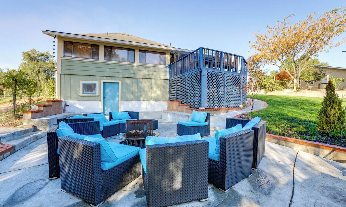 San Miguel House | 20 Acres in Wine Country! Central California Oasis