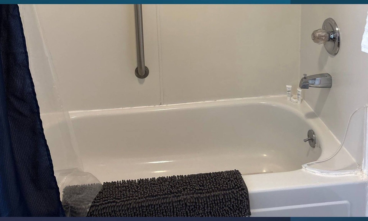 Brownsville Hotel | 21 - Great Suite for a great stay!
