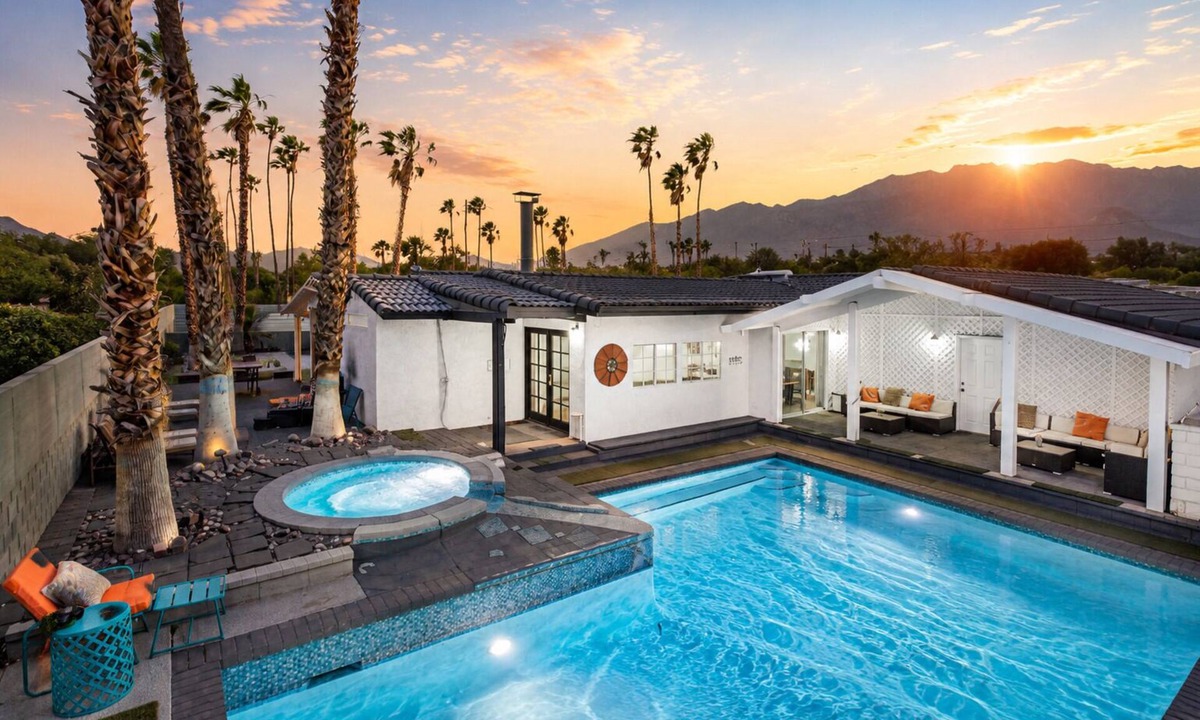 Racquet Club South House | 25% Off July! Perfect 4 Families -Pool, Jacuzzi*