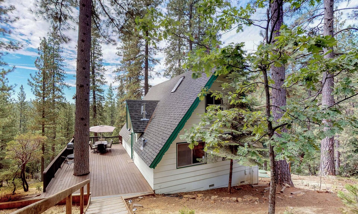 Arnold Cabin | 2BR A-Frame Cabin w/Loft, Free WiFi, Private W/D, & Large Forest-View Deck