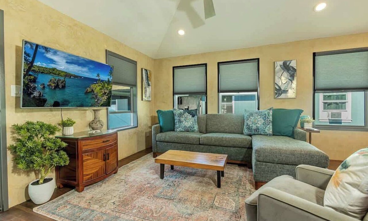 Wailuku Condo | 2BR Condo in Historic Wailuku–Central Maui Locale