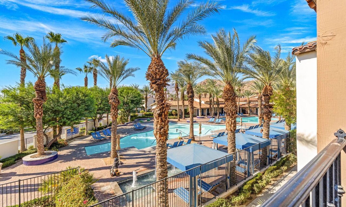 La Quinta Condo | 2BR Villa By Main Pool And Clubhouse @ Legacy Villas #065308