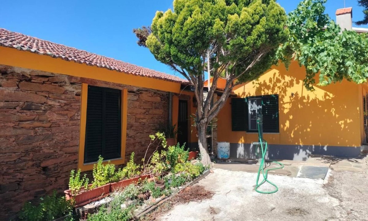 Torre de Moncorvo Cottage | 3 bedroom cottage in torre de moncorvo