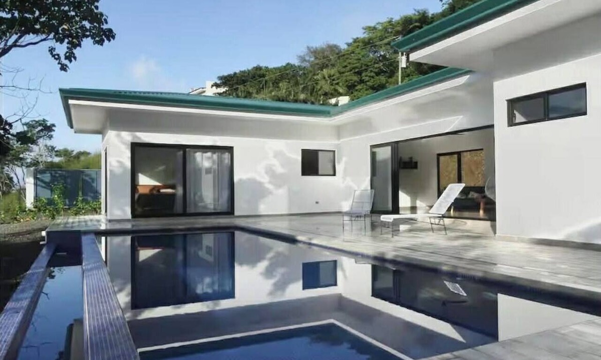 Tamarindo House | 3-bedroom house 15 minutes from Tamarindo and the beaches with AC and confort