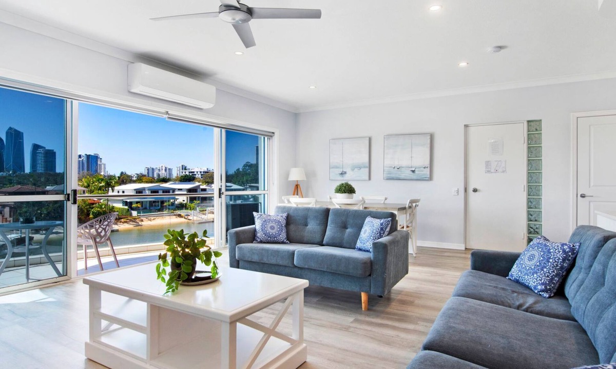 Sierra Grand Broadbeach | Broadbeach Waters