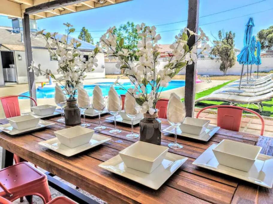 Paradise House | #46Villa Ranch w/Pool & Spa: mins to LV Strip/UNLV