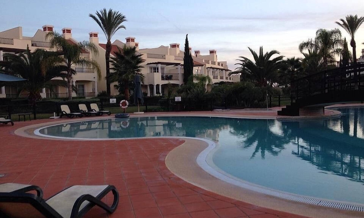Quarteira Apartment | 5* Luxury 2 bed appt. in secure gated complex of Palmyra, Vila Sol. Wifi/TV.