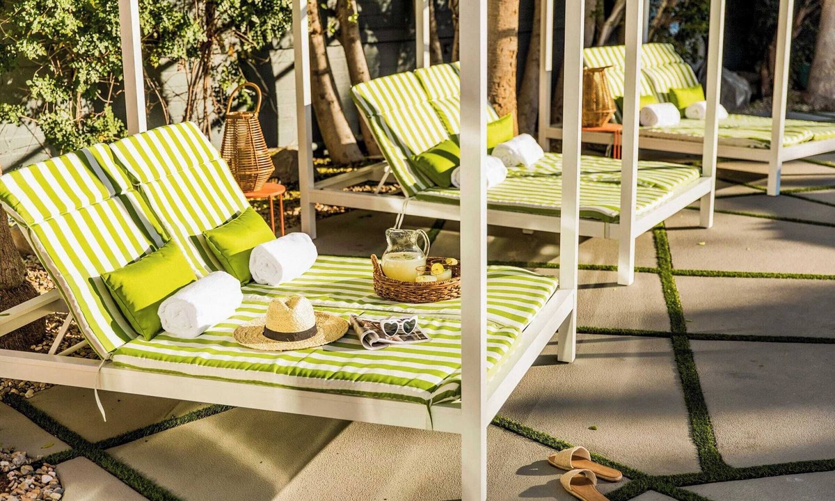 Tahquitz River Estates Cottage | 5 Rooms, Sleeps 14 Boutique Hotel, Pool+hottub The Wesley Agave by Avantstay