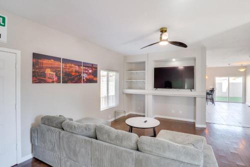 Orchards House | 7 Mi to Fremont Street: Spacious Vegas Home!