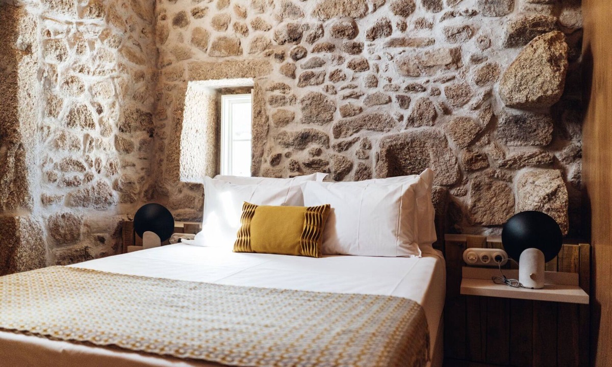 Sortelha House | a 40 m2 one-bedroom accommodation unit