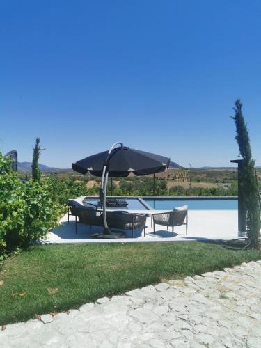 Vila Nova de Foz Coa Hotel | A Flor da Rosa