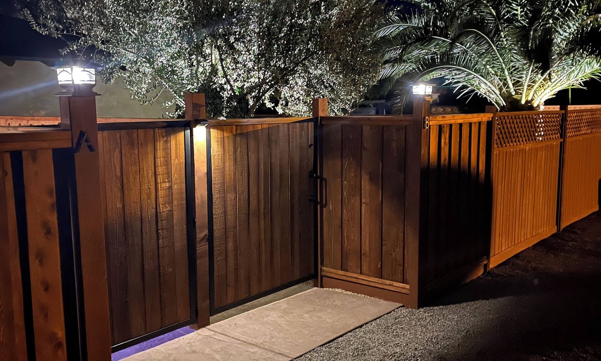 Santa Ynez House | A Stone's Throw- Walkable 2 Bd 2 Bth w/Patio Fire Pit in the Heart of Santa Ynez