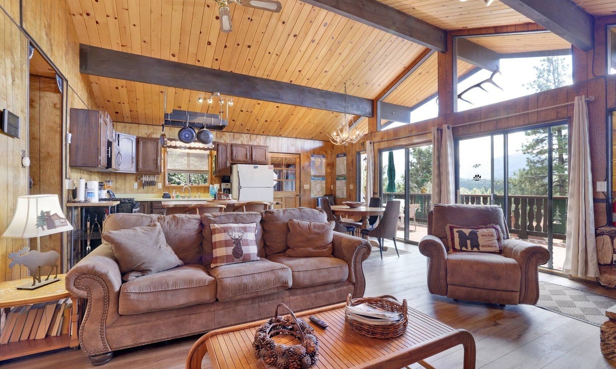 Big Bear City Cabin | Above IT ALL #1685