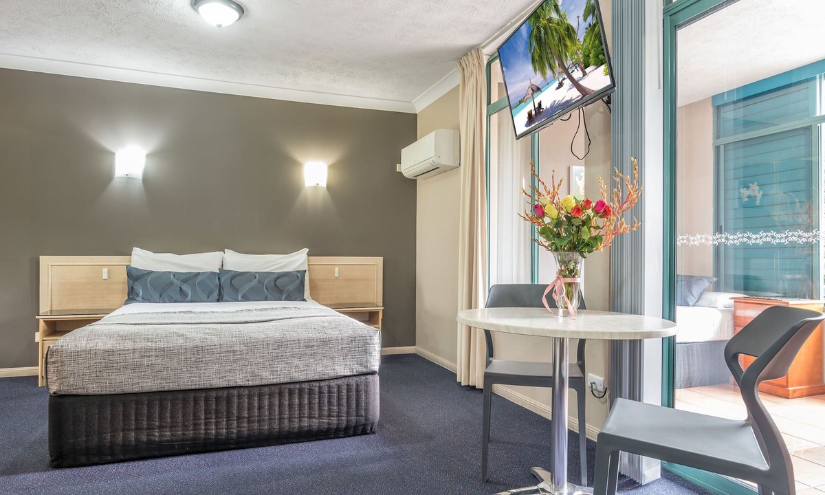 Albion Hotel | Albion Manor