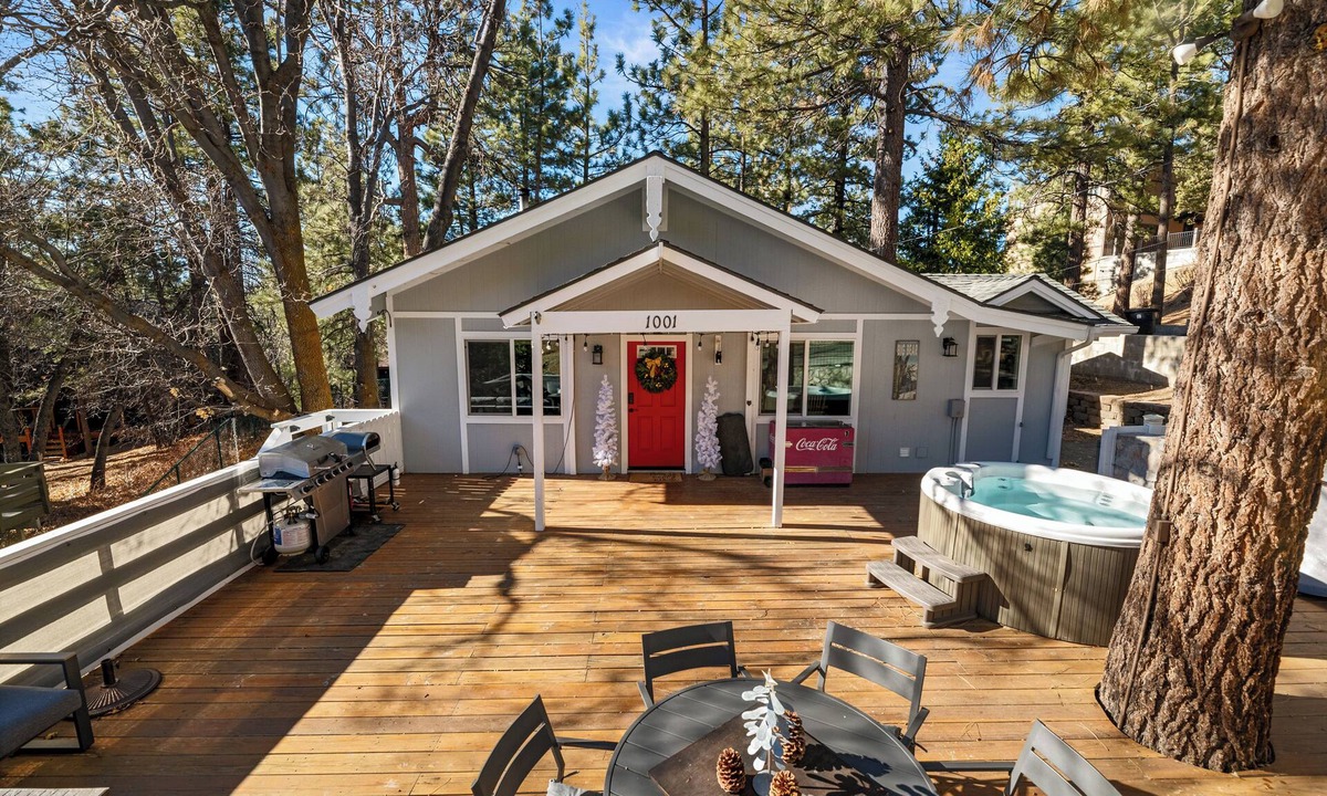 Upper Moonridge Cabin | Alpine Retreat