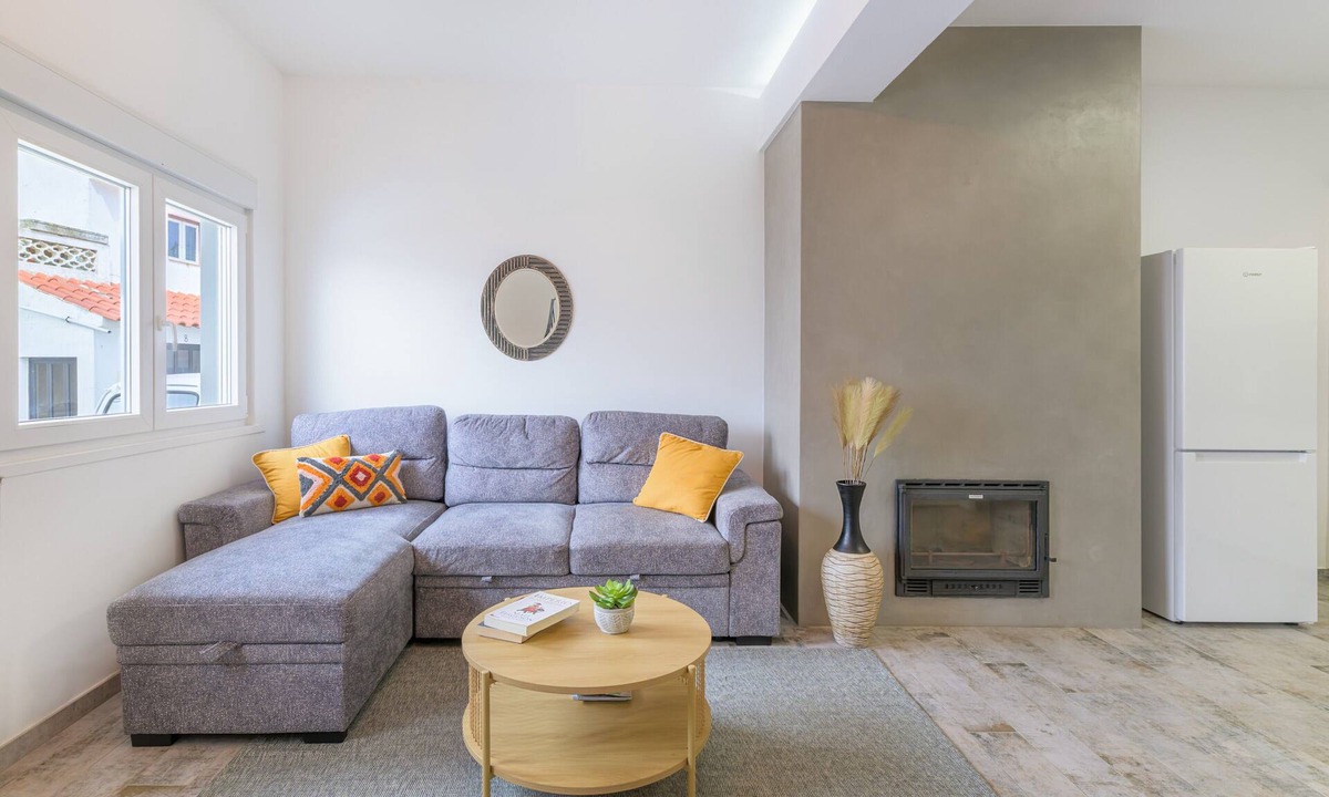 Baiona Apartment | Apartment 'Casa Formosa' with Balcony and Wi-Fi