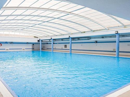 Furadouro Apartment | Apartment Oceanview First Line with 2 Pools 6 by Interhome