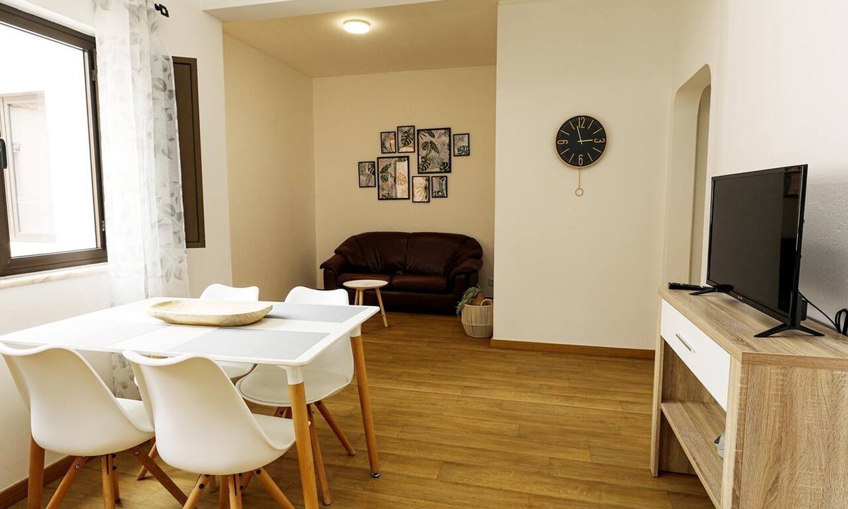 Alfarrobeira Apartment | B87 - Windmill 2 Bed Apartment in Odiaxere