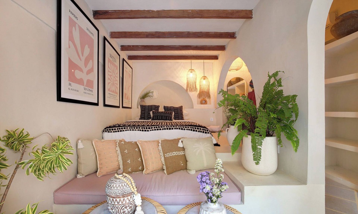 Drupadi House | Bali Seminyak Beach Bungalow Loft Style #2 - walking distance to beach
