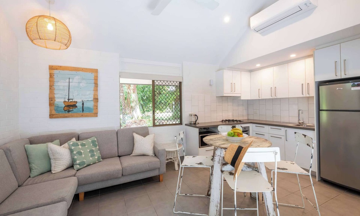Byron Bay House | Bayshore Bungalow 8 - Oceanstays