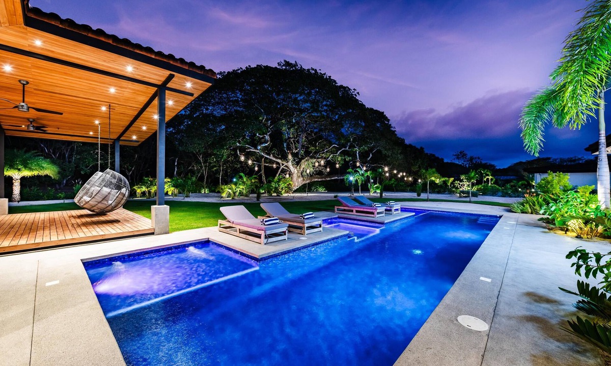 Pinilla Villa | Beachside Bliss 4BR Lux Villa, Pool, Terrace, Golf
