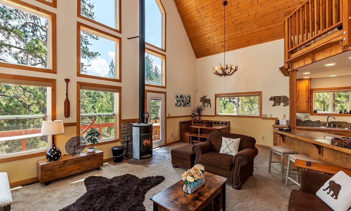 Boulder Bay Cabin | Beautiful Boulder Bay Setting & Lake Views! Game Room! HOT TUB!