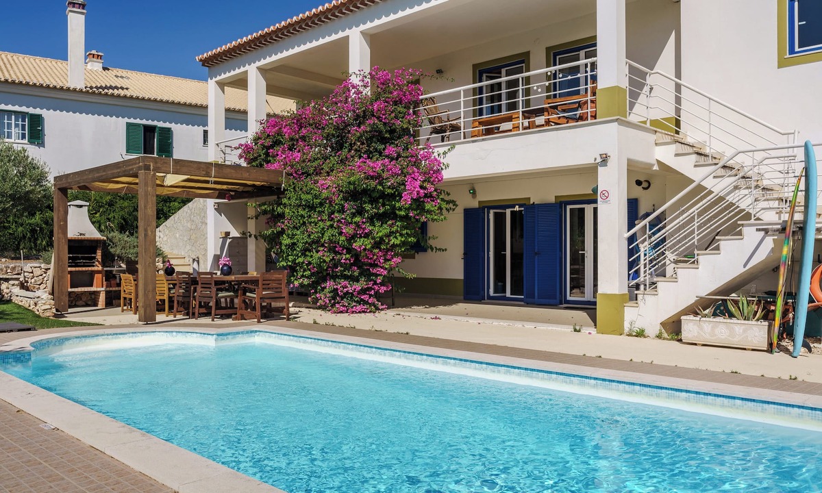 Aljezur Villa | Beautiful Two-Storey Surf Villa Near Arrifana & Monte Clérigo