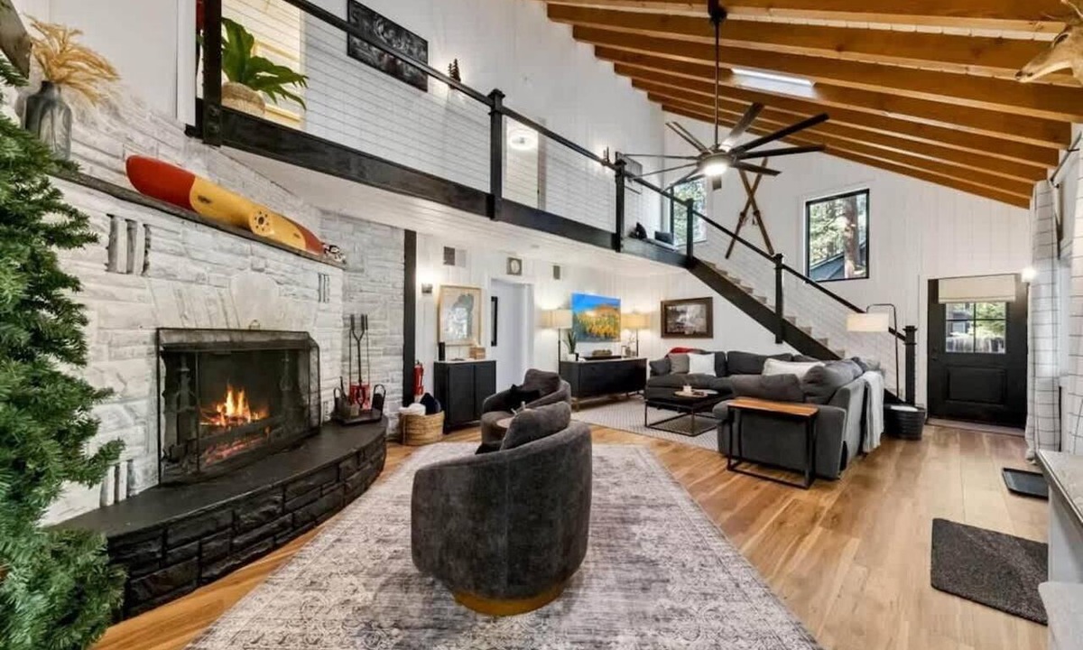 Al Tahoe Cabin | Beautifully Redesigned 5Br, Near Lake and Heavenly