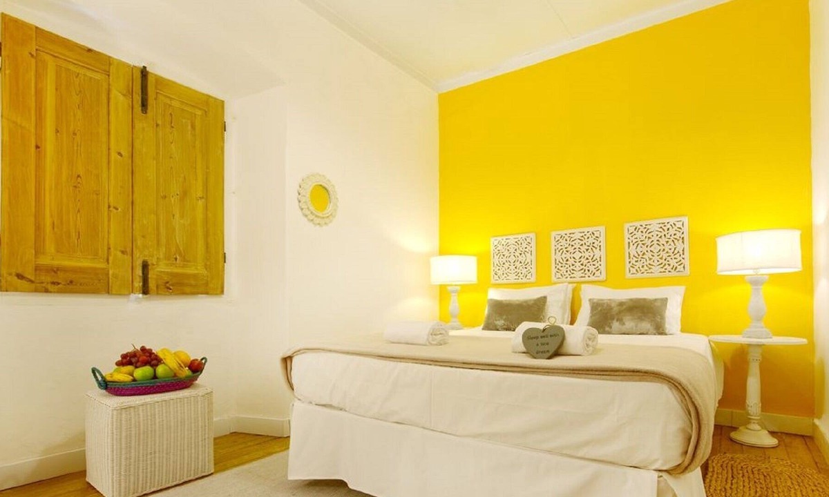 Mertola Bed & Breakfast | Bedroom 5- Aunt Amália's House
