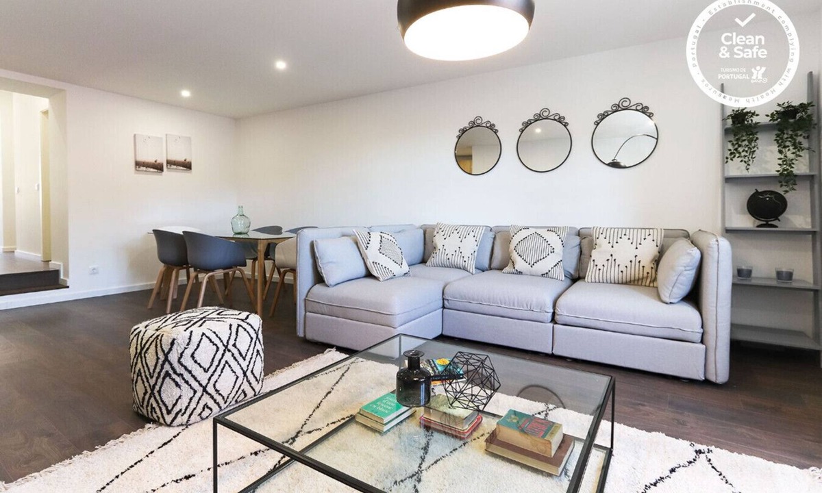 Carnide Apartment | BENFICA APARTMENTS III by HOMING