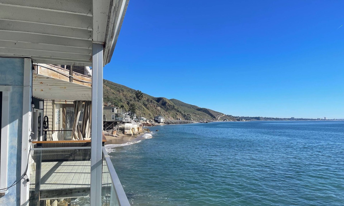 Eastern Malibu House | Big Rock Malibu Oceanfront Retreat