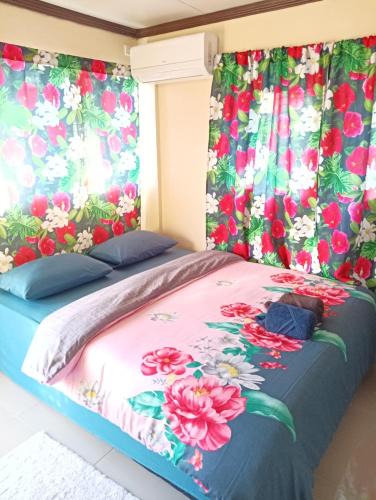 Suva House | Bobby Flats