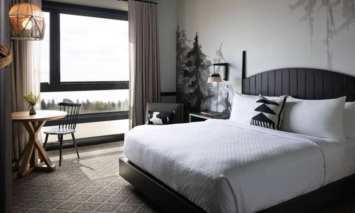 Merced Hotel | Boutique Californian Suite - Your Yosemite Cultural Escape @ El Capitan