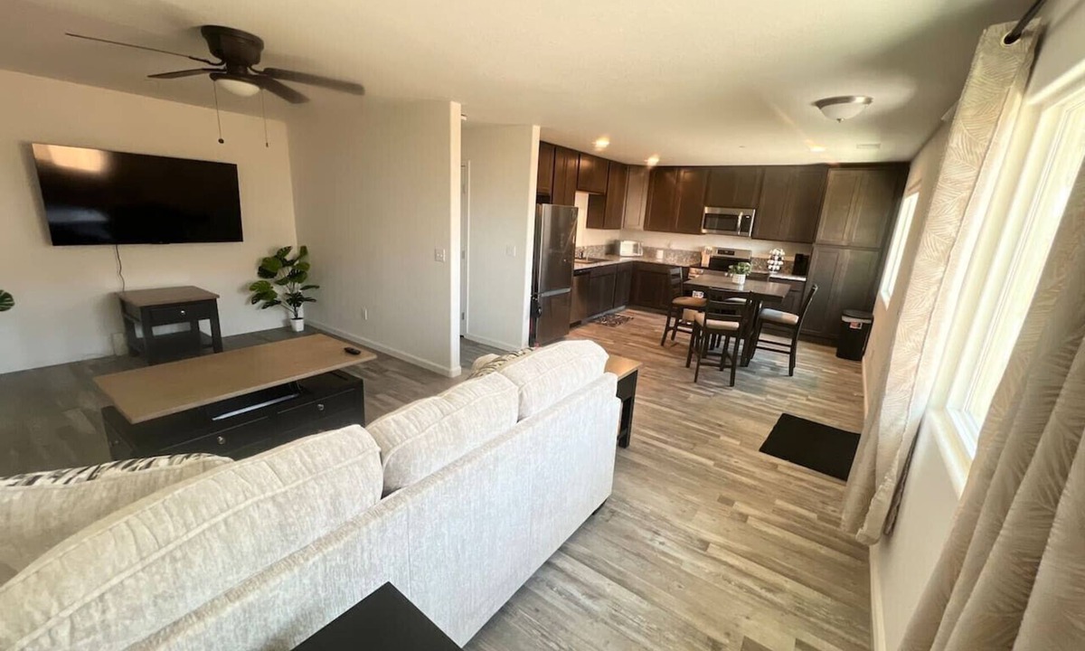 Turlock Apartment | Brand New Listing: Modern 2 Bdr | Heart of Turlock