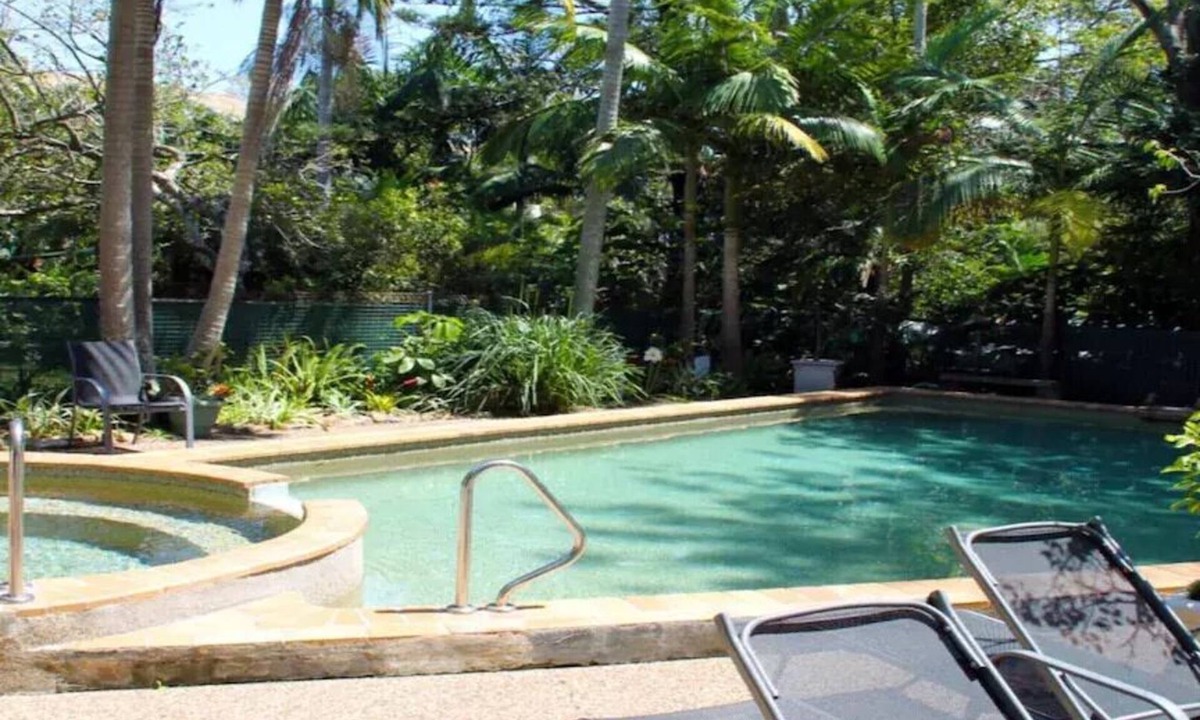 Terraces Located Heart Of | Burleigh Heads