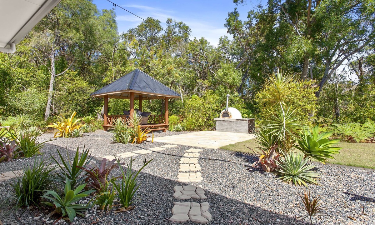 Ningi House | BUSH RETREAT!