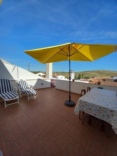 Povoa de Sao Miguel Apartment | Casa Amarela - Praias Alqueva