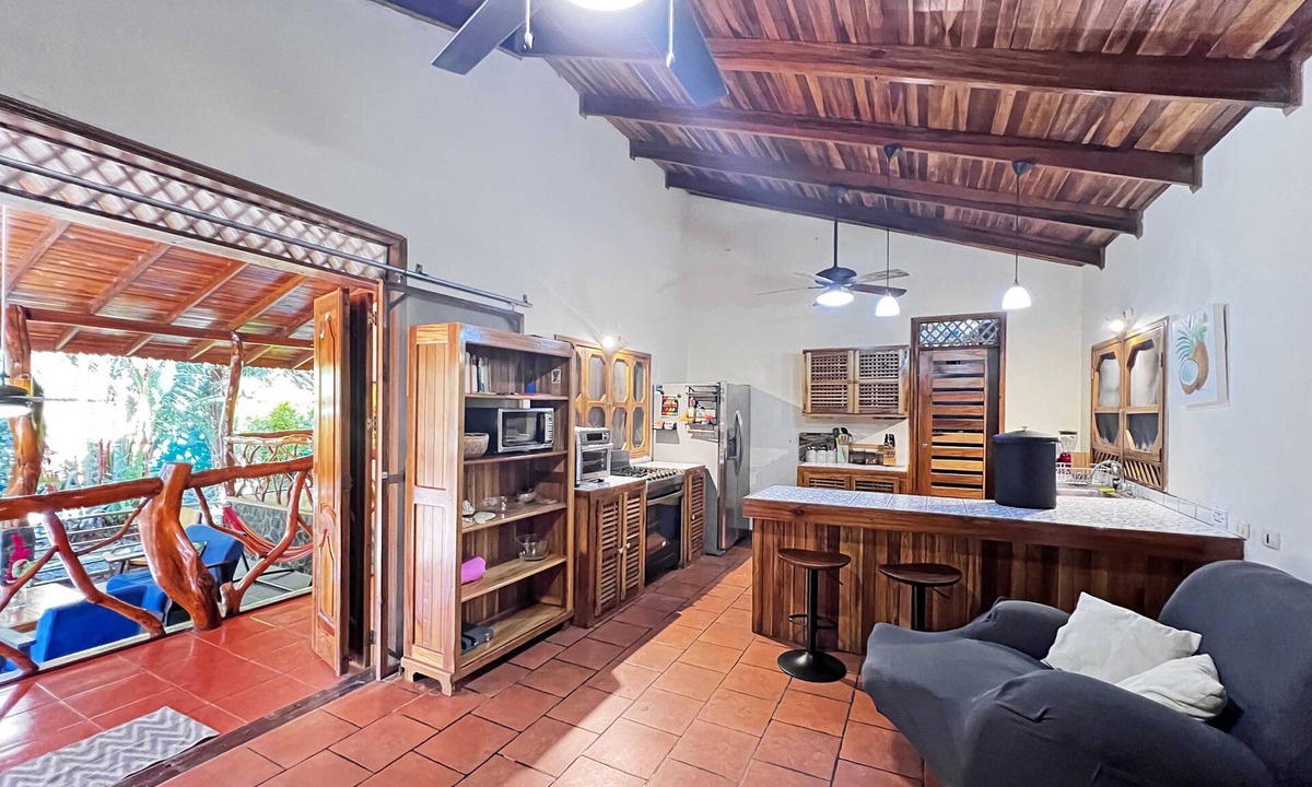 Puerto Viejo de Talamanca House | Casa & Casita Miel - 3 Bed Jungle Oasis W/Pool