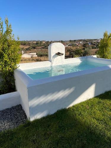 Sao Pedro do Corval House | Casa das Chaminés