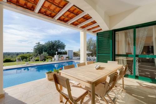 Silves House | CASA DO INCA - Countryside villa with pool & great views