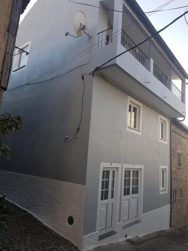 Aldeia Nova do Cabo House | Casa dos Avós e Netos