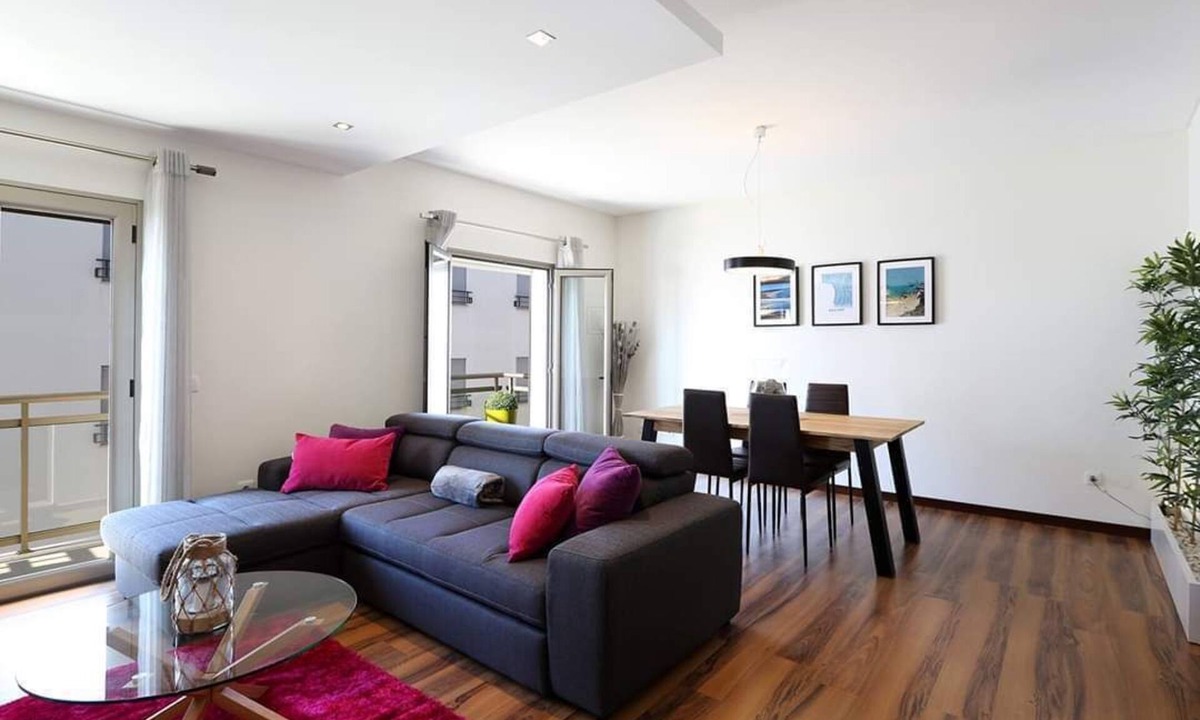 Nazare Apartment | Casa Léalys Nazaré, spacious apartment in the Sitio district of Nazaré