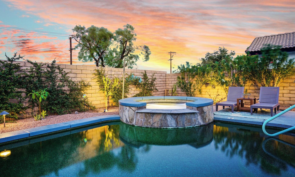 Racquet Club South House | Casa Solara - A Ryson Property