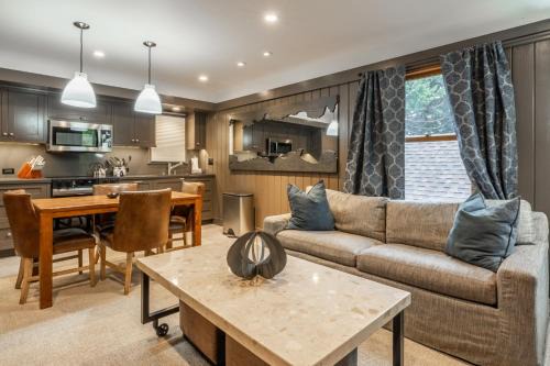 Homewood House | Cedar Crest - Osprey Cottage 3