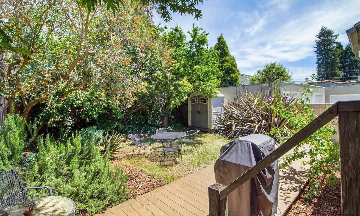 Central Berkeley House | Central Berkeley Modern House / Walk to UC (Cal), Dwtn+ /Private Backyard