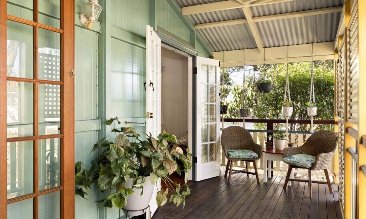 Grange House | Central, cozy, yard - Bedroom 2